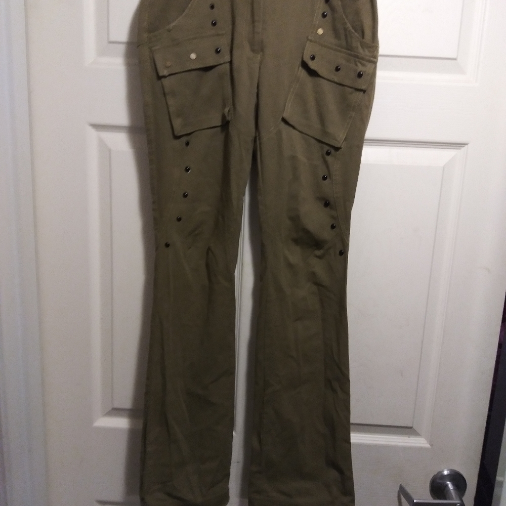 Gaetano Navarra olive green pants